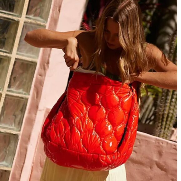 Free People FP Movement Surplus Shine Carryall Tote Bag ❤️ NWT - Picture 5 of 9